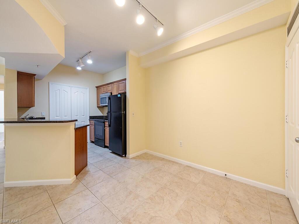 12955 Positano Cir # 208 Property Photo 4