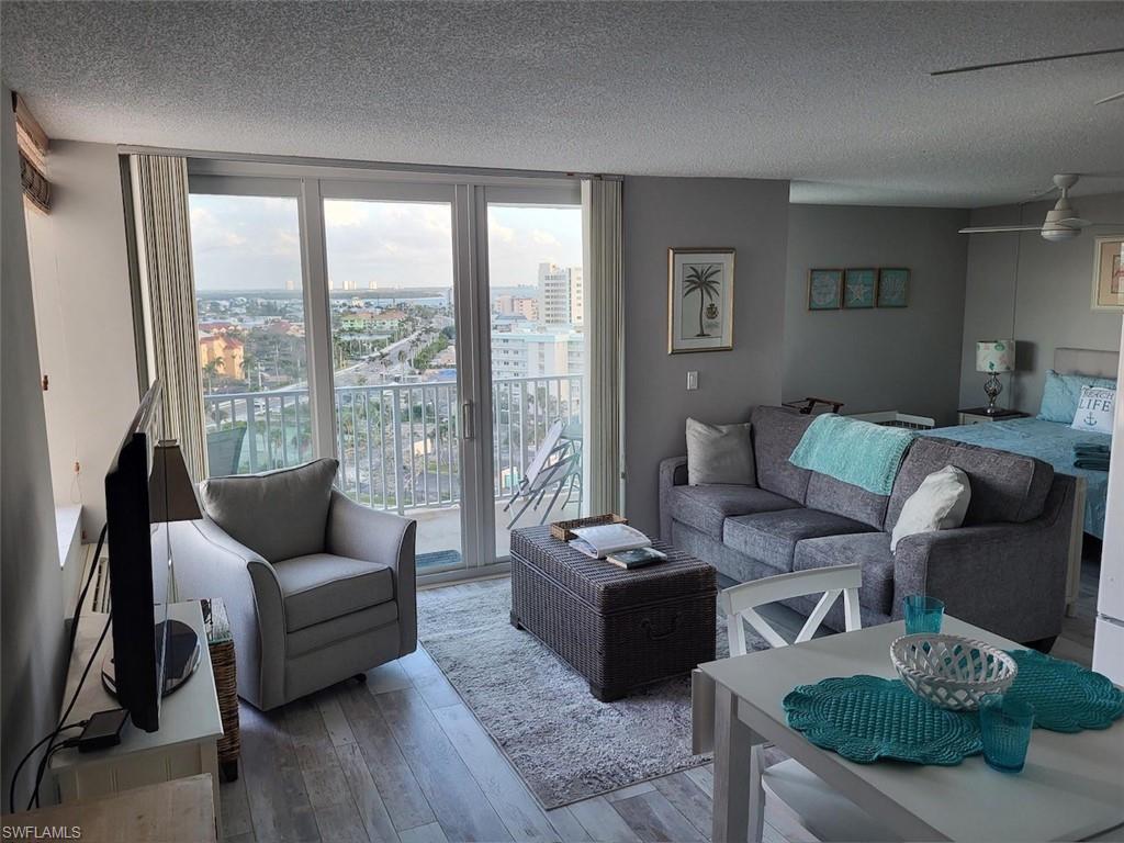 7330 Estero Blvd # 1108 Property Photo 7