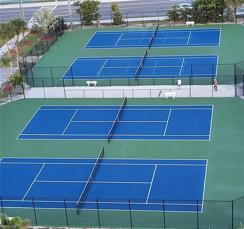 7330 Estero Blvd # 1108 Property Photo 15