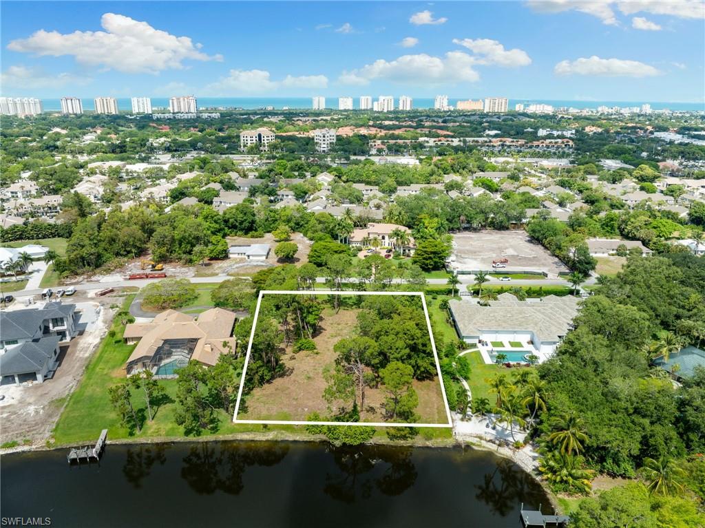 820 Cassena Rd Property Photo 4