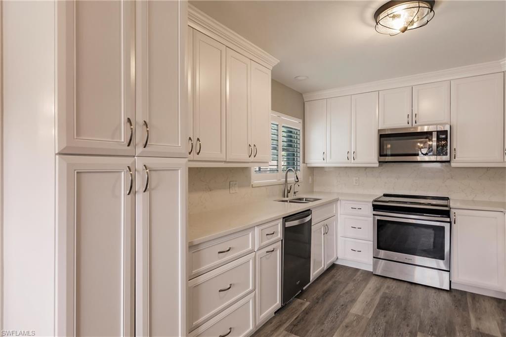 5246 Tower Dr Property Photo 16