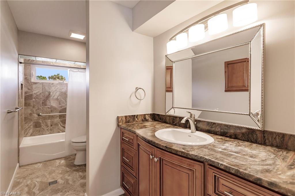5246 Tower Dr Property Photo 27