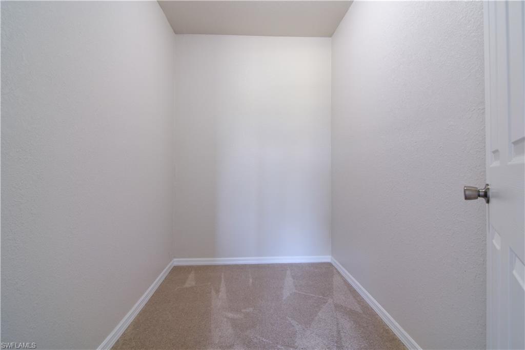 4840 Golf Club Ct # 10 Property Photo 29