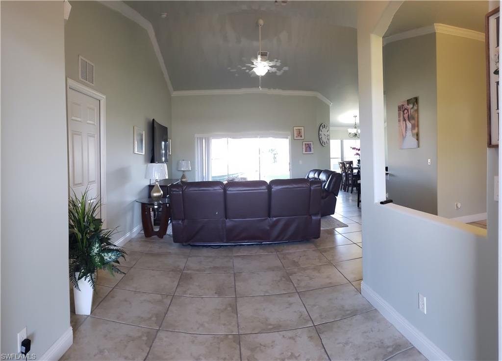 1204 Embers Pkwy W Property Photo 6