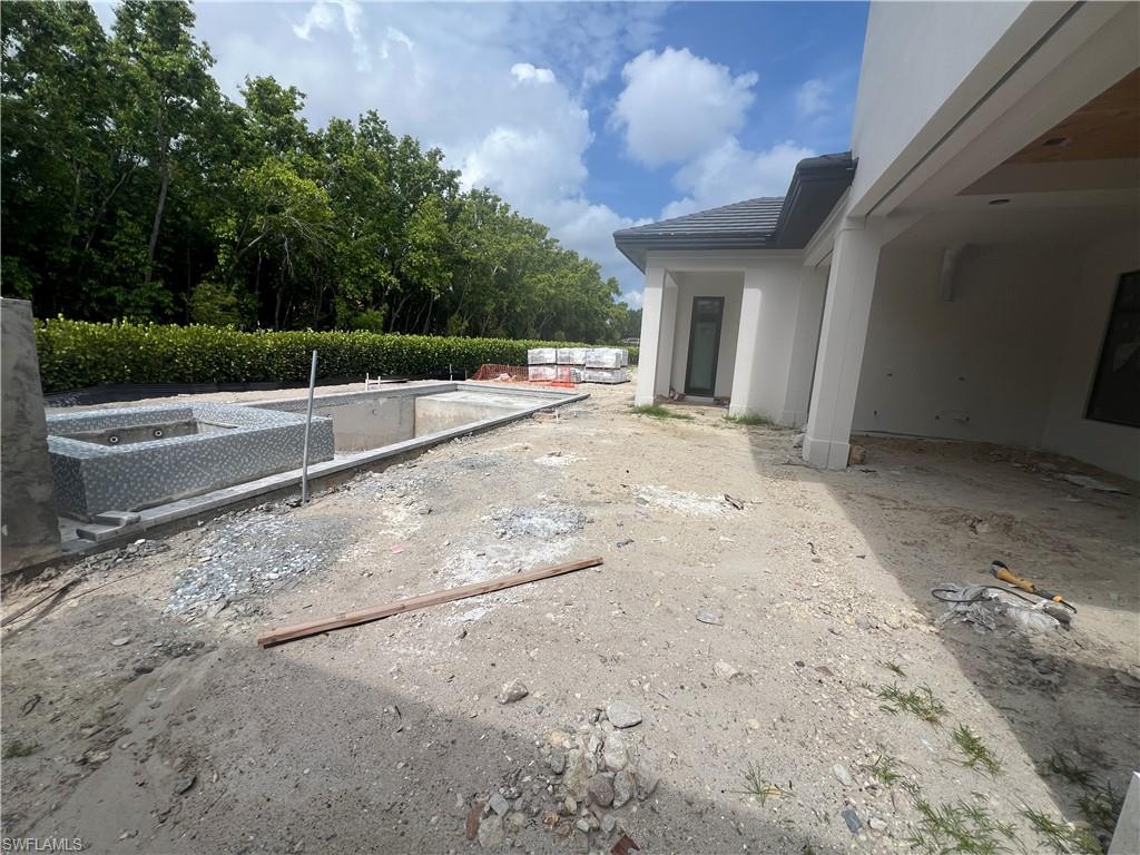 6642 Palisades Ave Property Photo 8