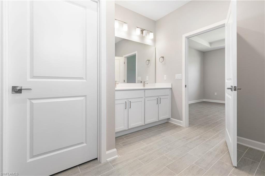 2206 Nw 17th Pl Property Photo 18