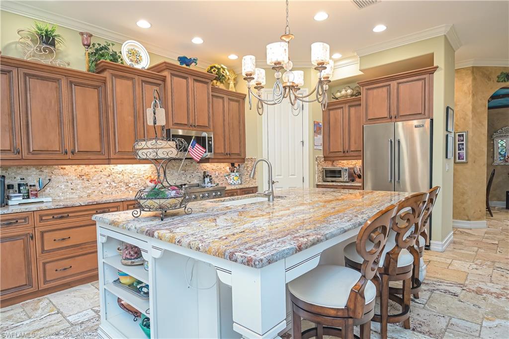 8106 Felisa Ct Property Photo 8