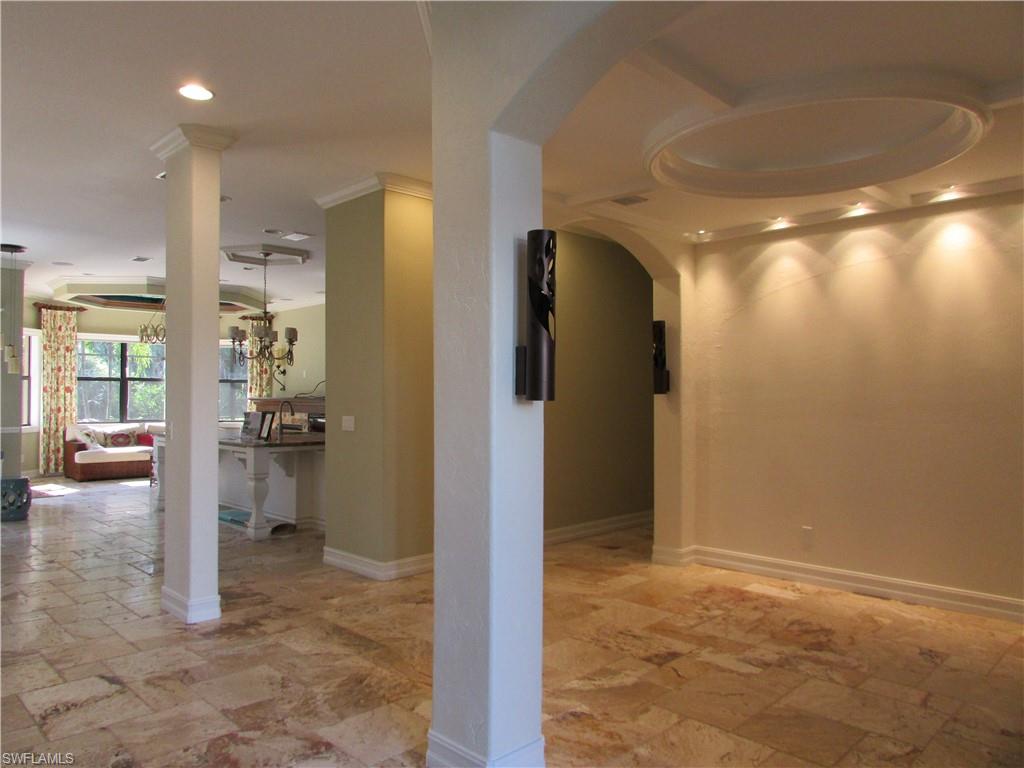 8106 Felisa Ct Property Photo 14