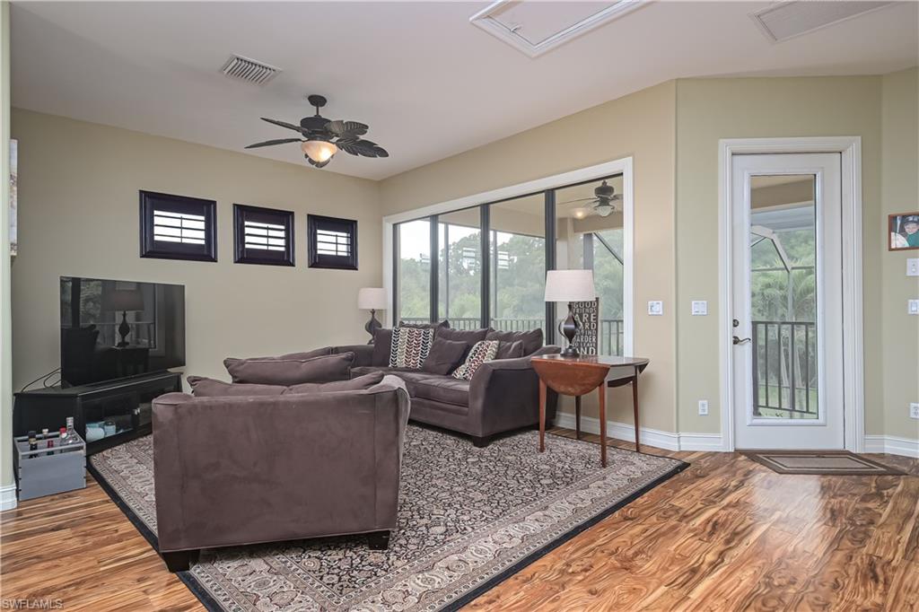 8106 Felisa Ct Property Photo 24