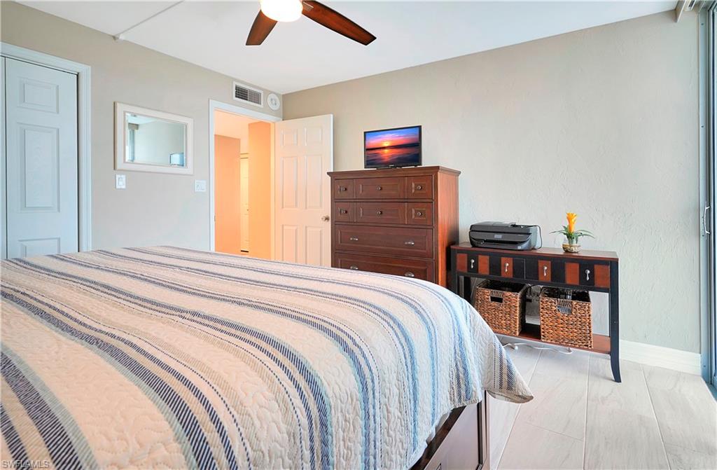 7148 Estero Blvd # 922 Property Photo 30