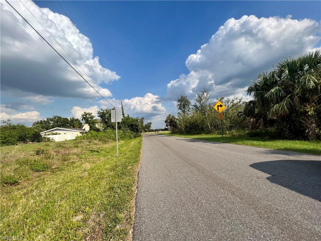 27430 San Marco Dr Property Photo 4