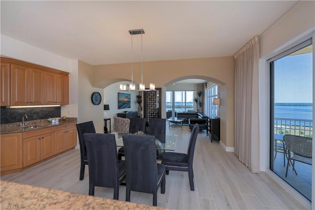 6061 Silver King Blvd # 906 Property Photo 10