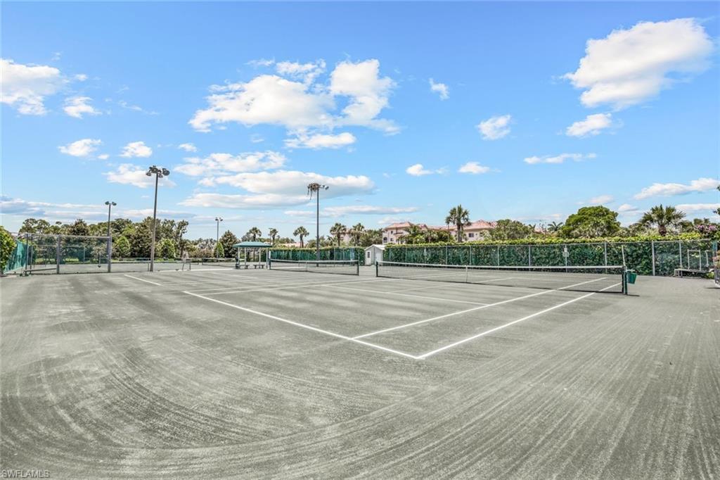 5576 Lago Villaggio Way Property Photo 30