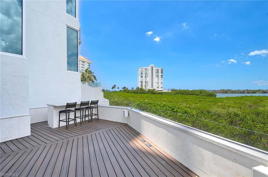 60 Seagate Dr # 306 Property Photo 27