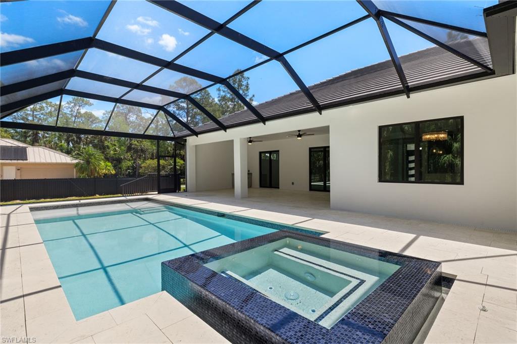 1587 Golden Gate Blvd W Property Photo 41