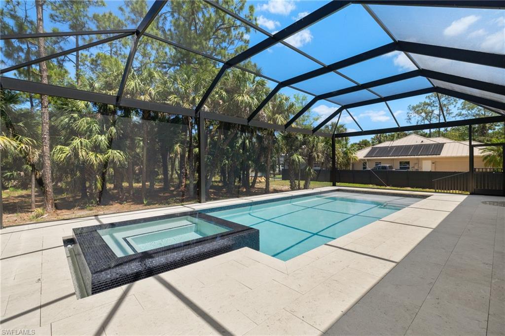 1587 Golden Gate Blvd W Property Photo 42
