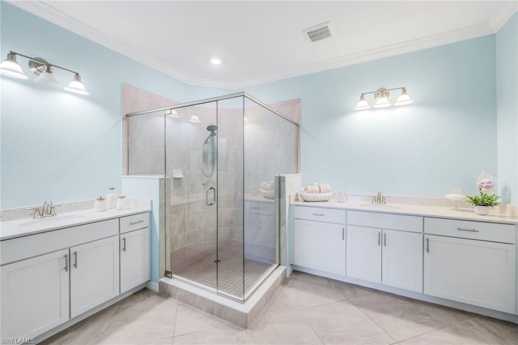 2375 Montserrat Ln # 202 Property Photo 18