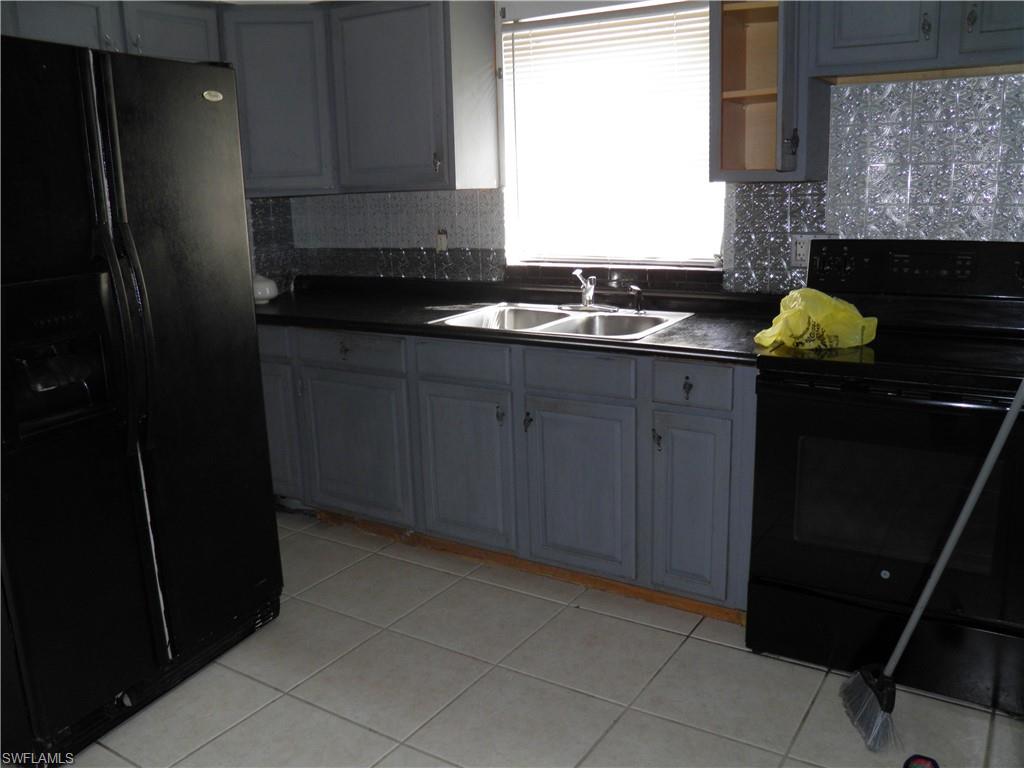 2566 Jackson St Property Photo 17