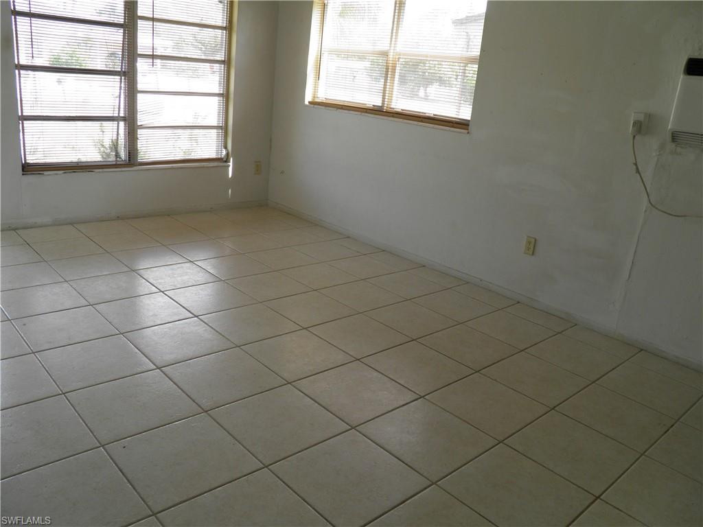 2566 Jackson St Property Photo 22