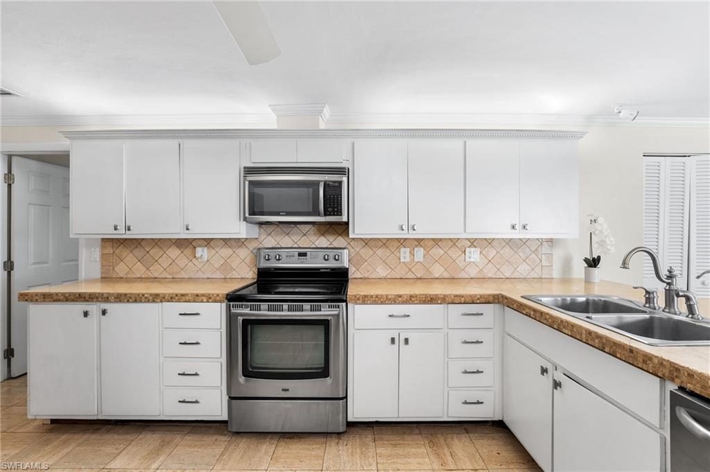 3788 Harold Ave Property Photo 33
