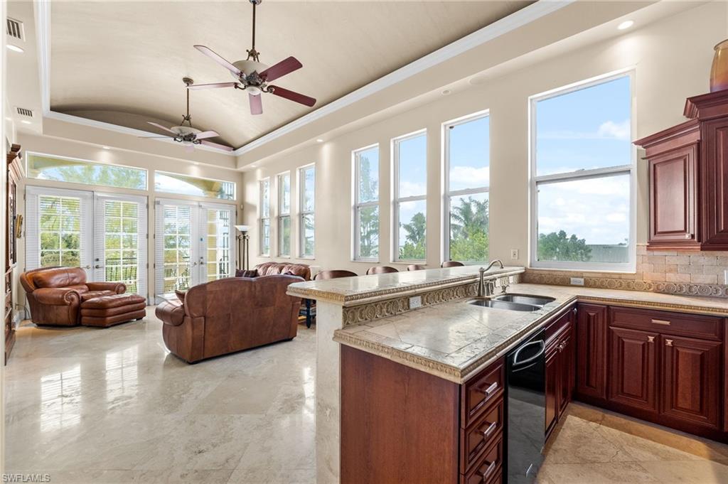 3788 Harold Ave Property Photo 48
