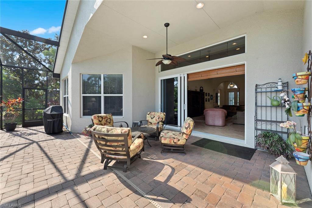 19900 Maddelena Cir Property Photo 31
