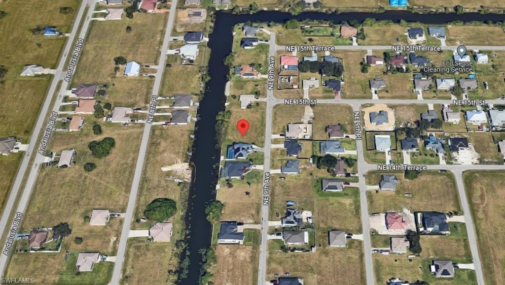 1420 NE 9th AVE Property Photo 1