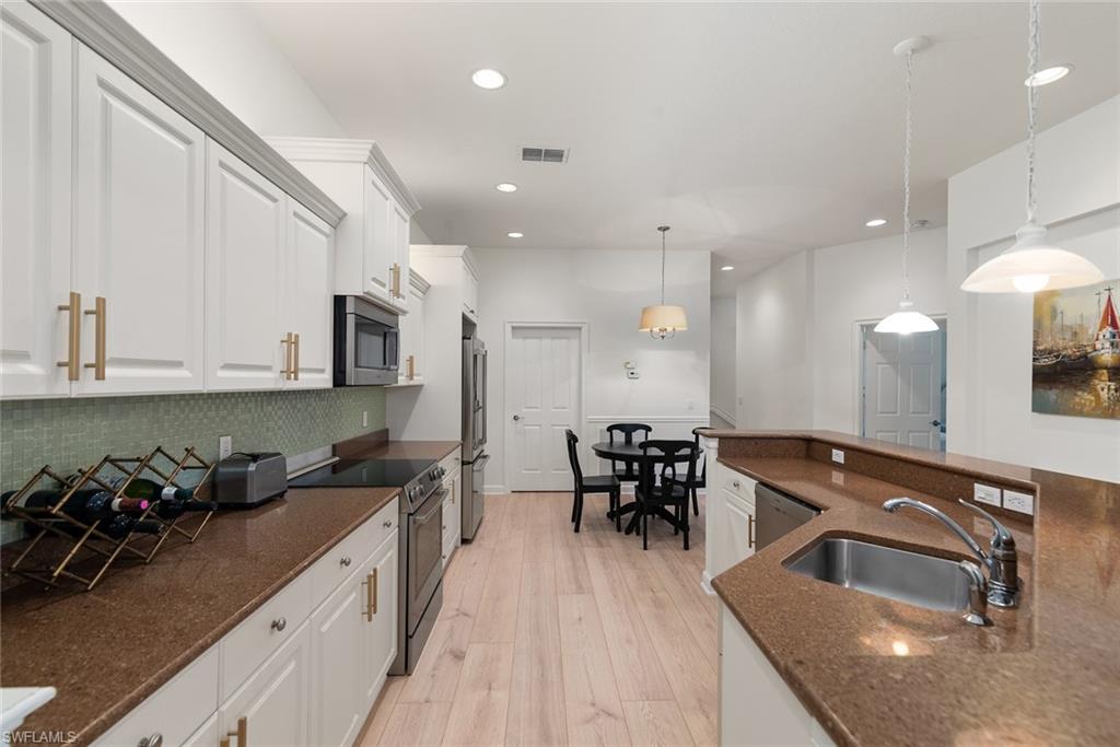 8600 Via Rapallo Dr # 201 Property Photo 4