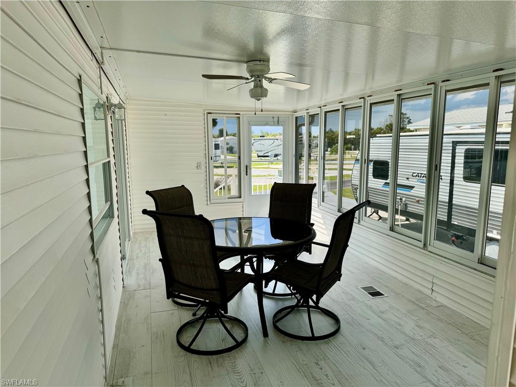 19681 Summerlin Rd # 234 Property Photo 6