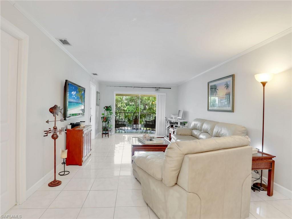 1100 Pondella Rd # 909 Property Photo 11