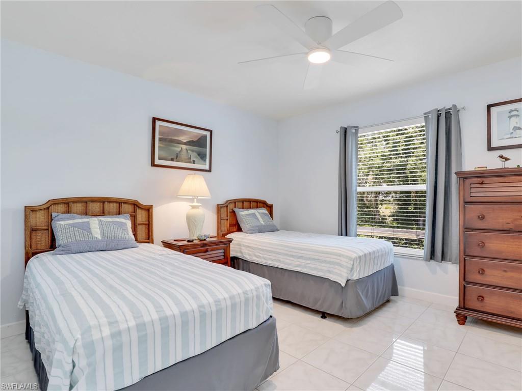 1100 Pondella Rd # 909 Property Photo 15