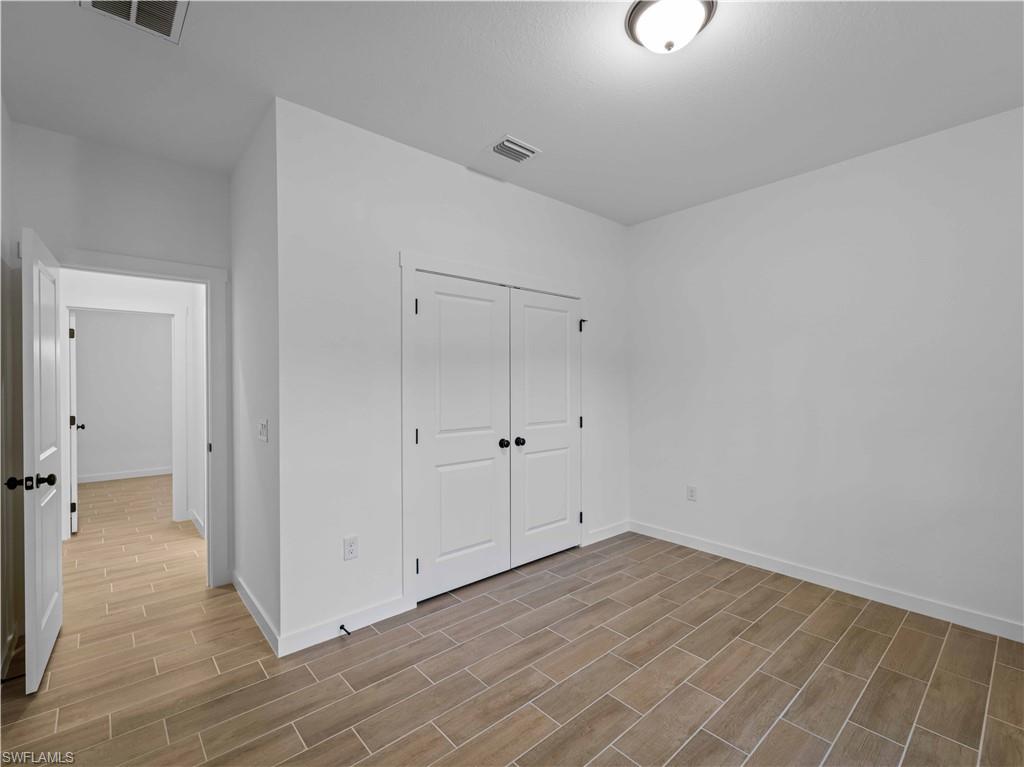1131 Augusta St E Property Photo 30