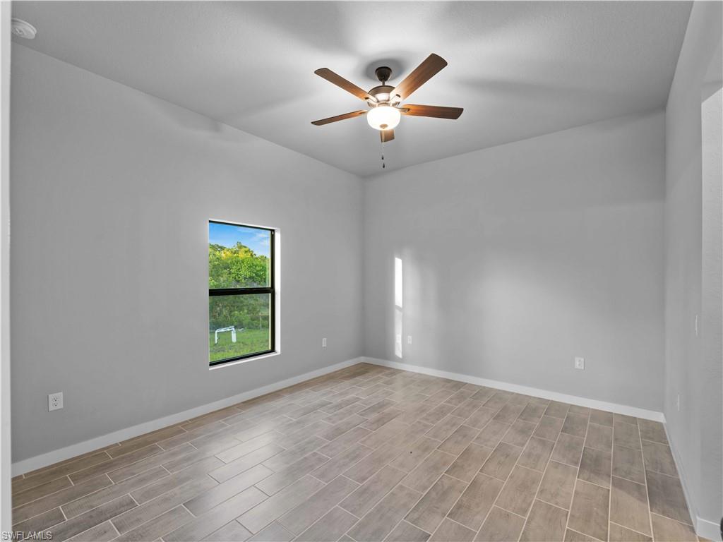 1133 Augusta St E Property Photo 29