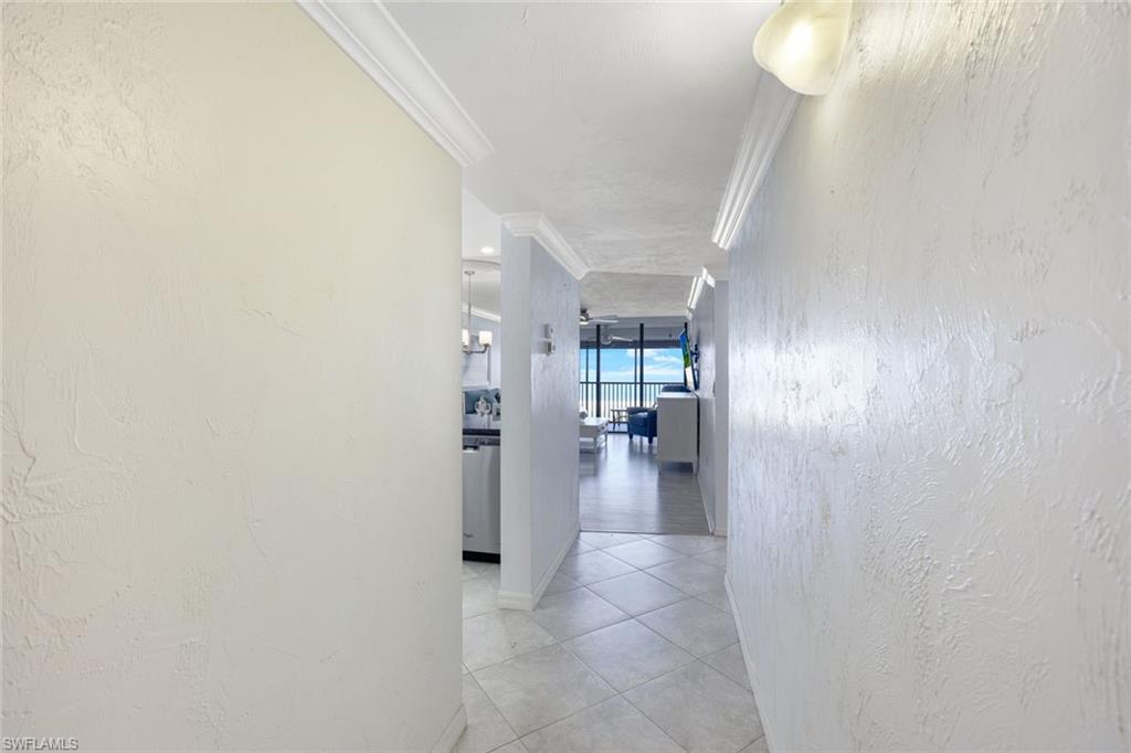 6400 Estero Blvd # 402 Property Photo 5