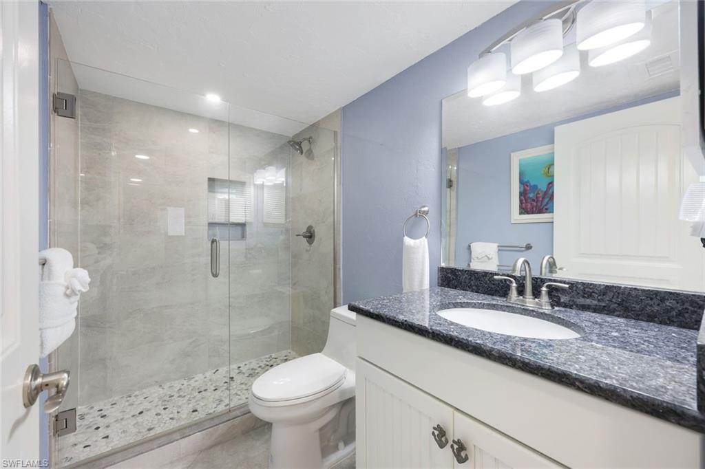 6400 Estero Blvd # 402 Property Photo 20