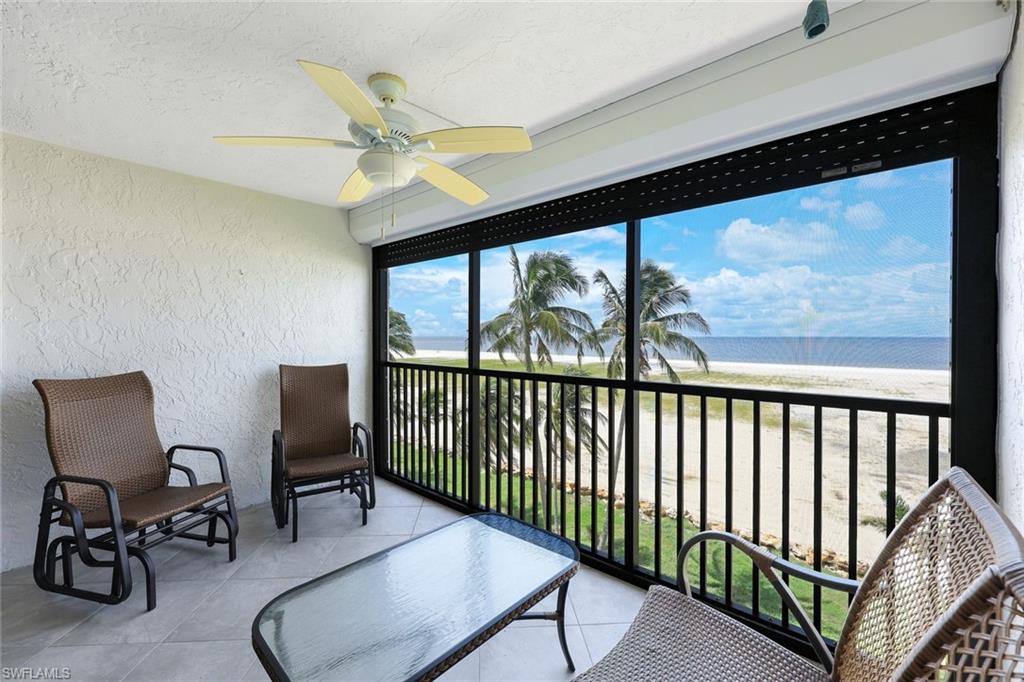 6400 Estero Blvd # 402 Property Photo 23