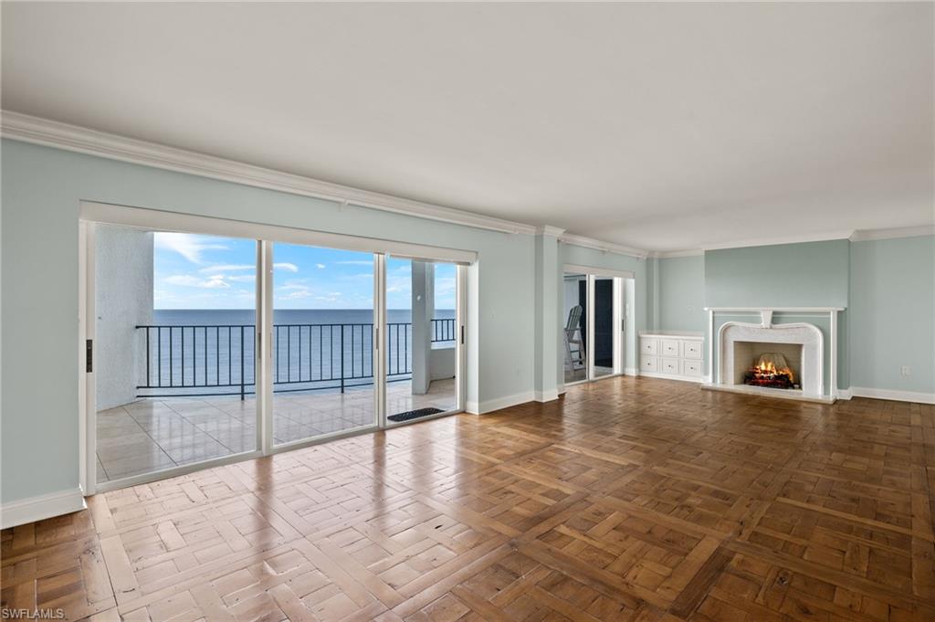 3951 Gulf Shore Blvd N # 2c Property Photo 1