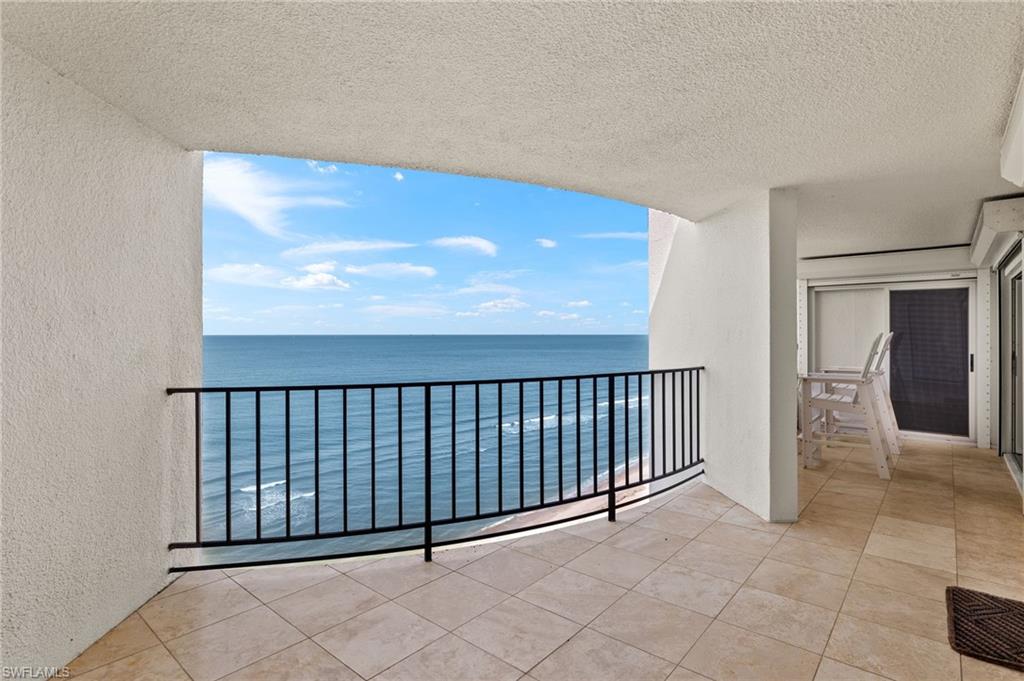 3951 Gulf Shore Blvd N # 2c Property Photo 3