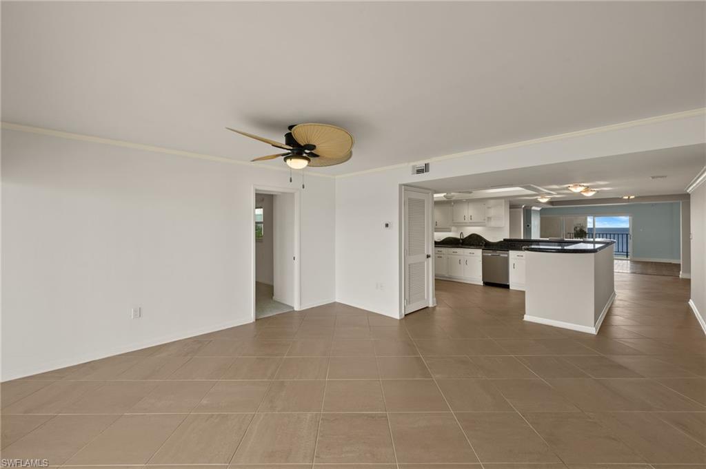 3951 Gulf Shore Blvd N # 2c Property Photo 7