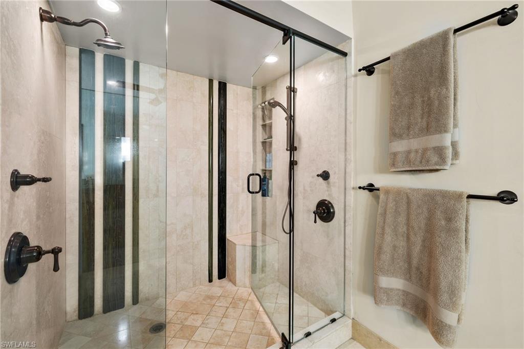 3951 Gulf Shore Blvd N # 2c Property Photo 11