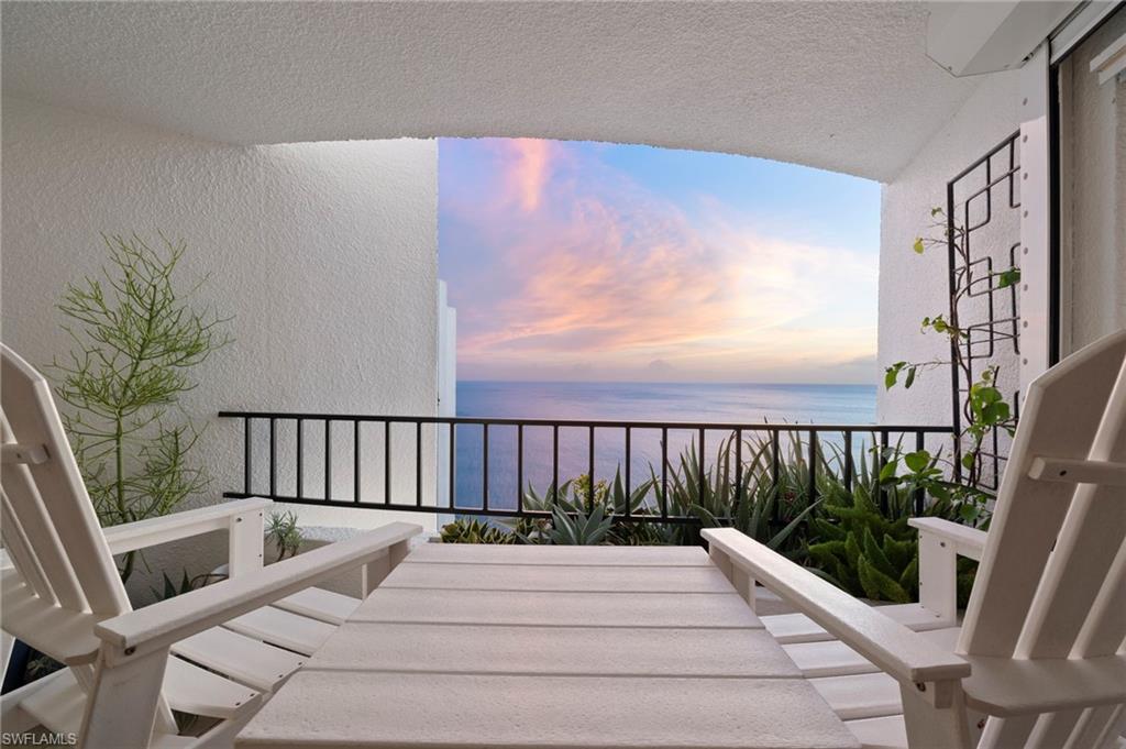 3951 Gulf Shore Blvd N # 2c Property Photo 29