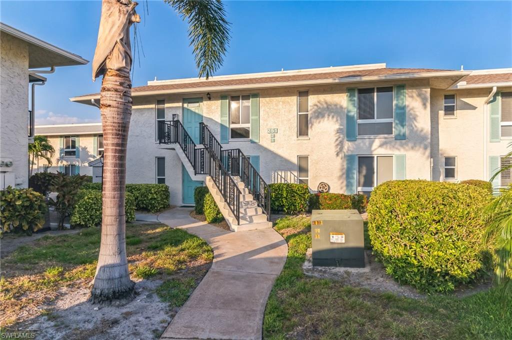 251 Palm Dr # 2 Property Photo 1