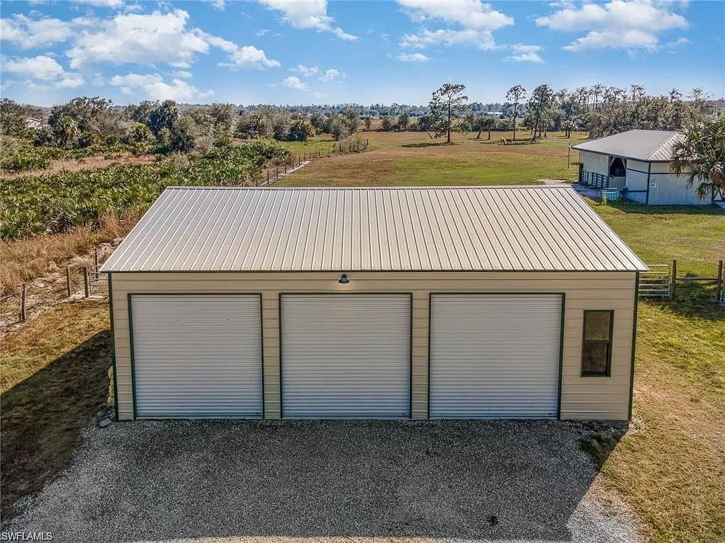23660 Tinas Ln Property Photo 2