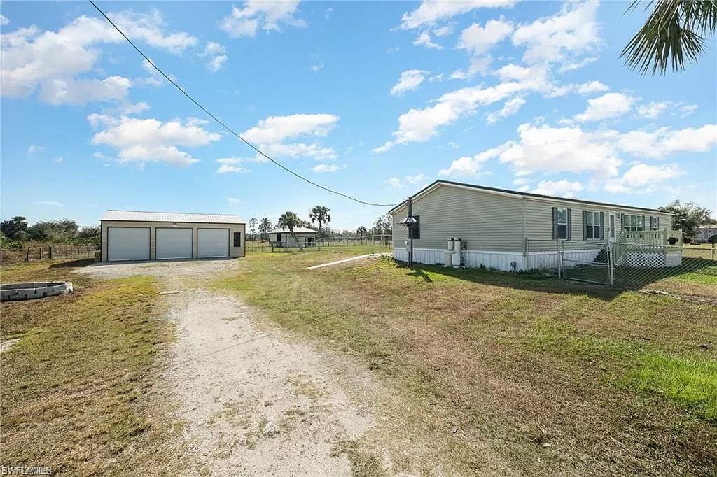 23660 Tinas Ln Property Photo 25