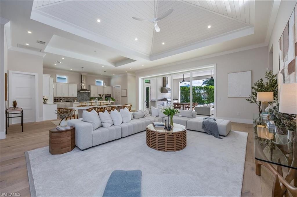 23517 Coconut Landing Dr Property Photo 4