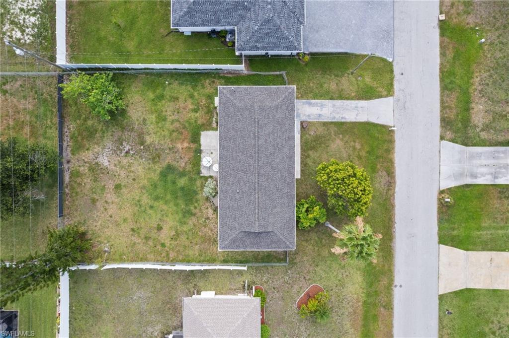 417 Se 19th Ln Property Photo 14