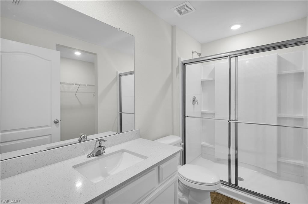 2624 Diplomat Pkwy W Property Photo 8