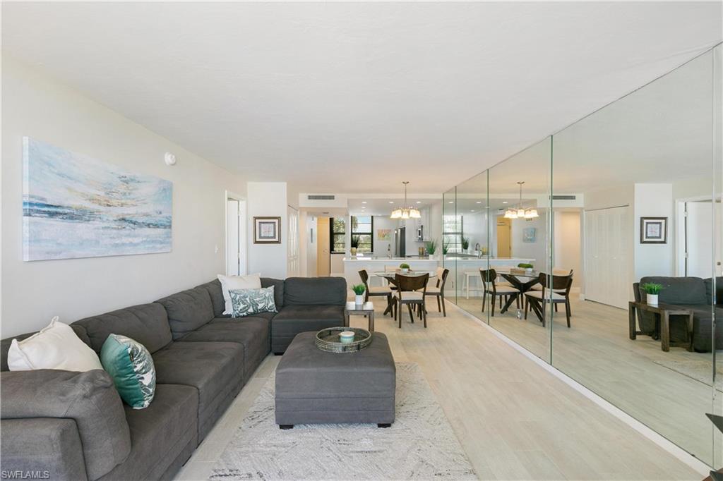 380 Seaview Ct # 405 Property Photo 7