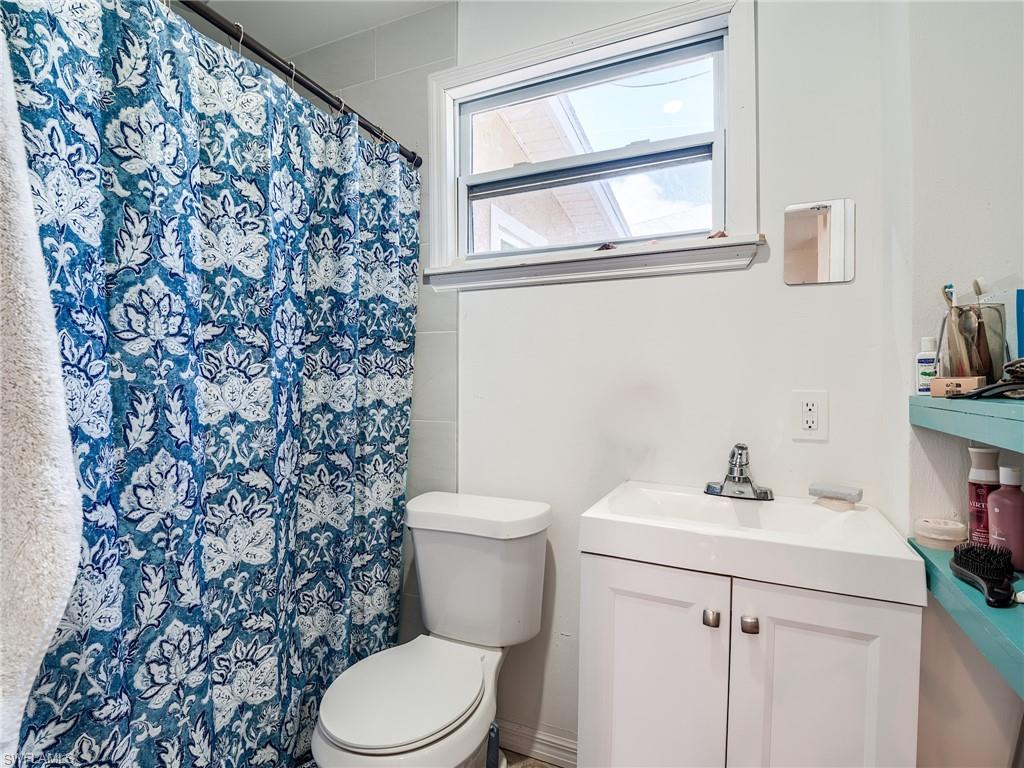 229 Fairweather Ln Property Photo 16