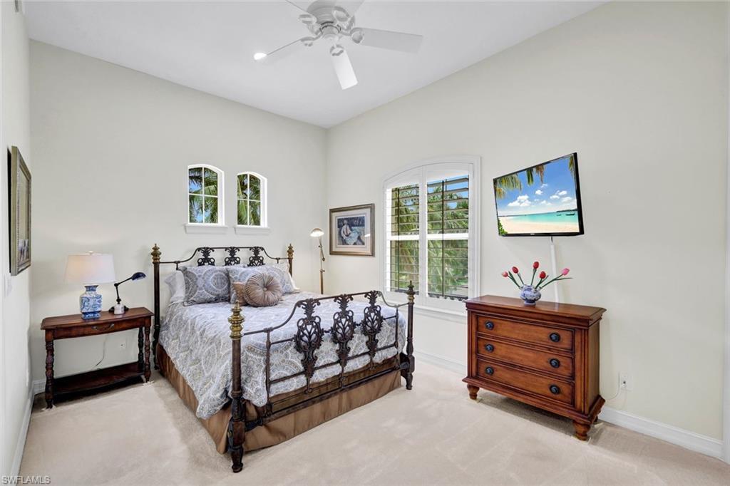 2830 Tiburon Blvd E # 103 Property Photo 16
